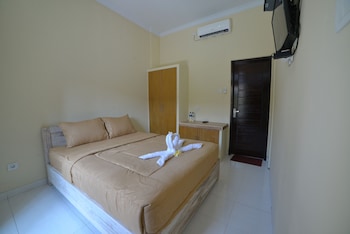 Ratu Guest House,Jimbaran>>Bali,3 star