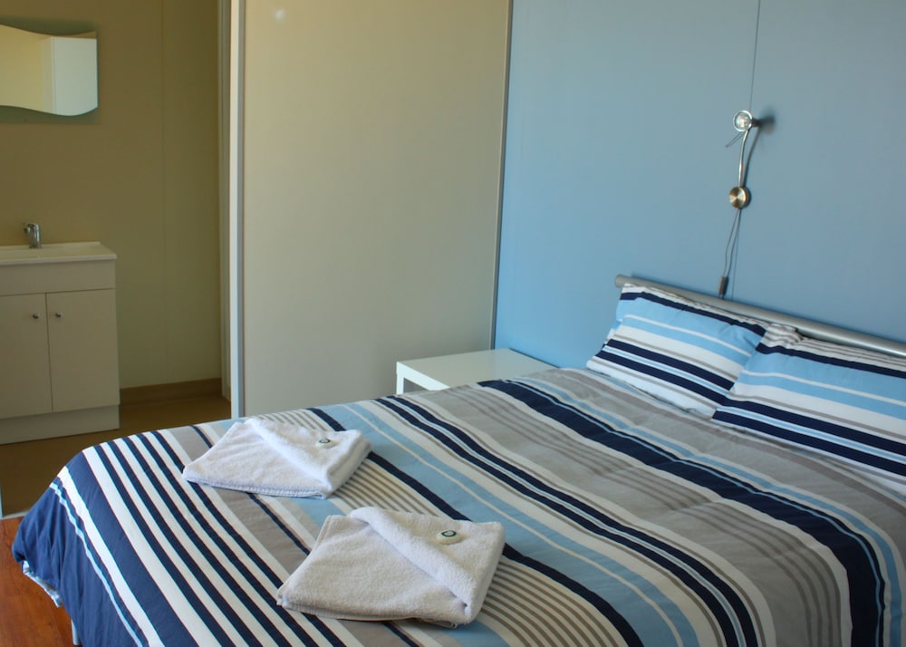 merinda village hotel