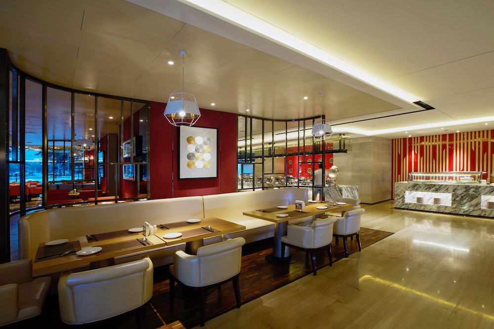 lakeside hotel xiamen airline