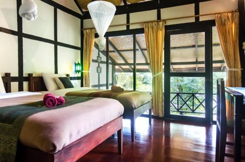 hillside nature lifestyle lodge