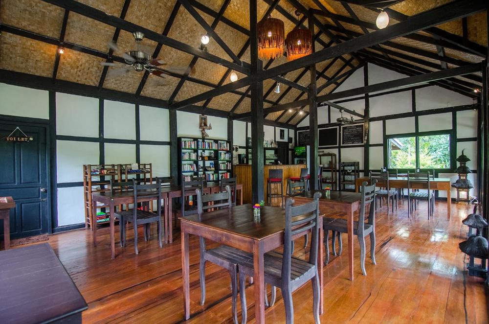 hillside nature lifestyle lodge