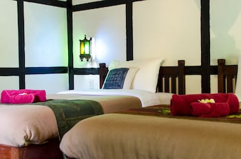 hillside nature lifestyle lodge