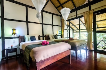 hillside nature lifestyle lodge