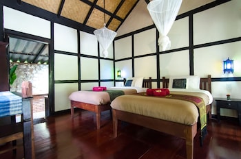 hillside nature lifestyle lodge