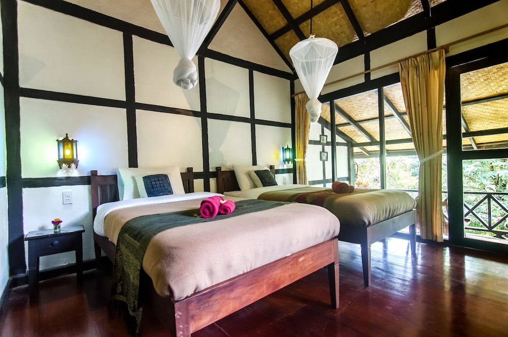 hillside nature lifestyle lodge