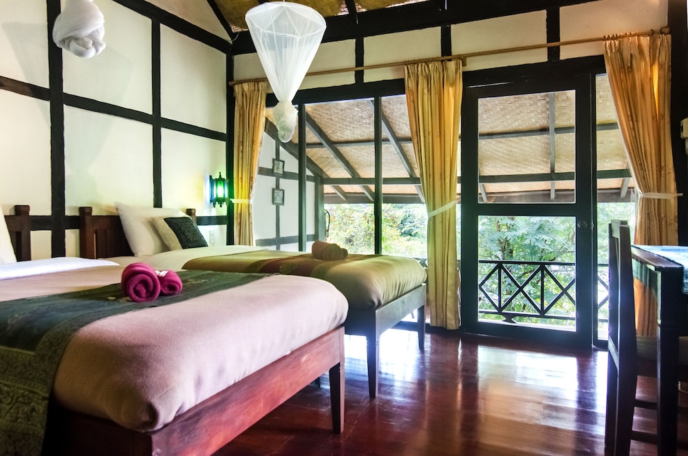 hillside nature lifestyle lodge