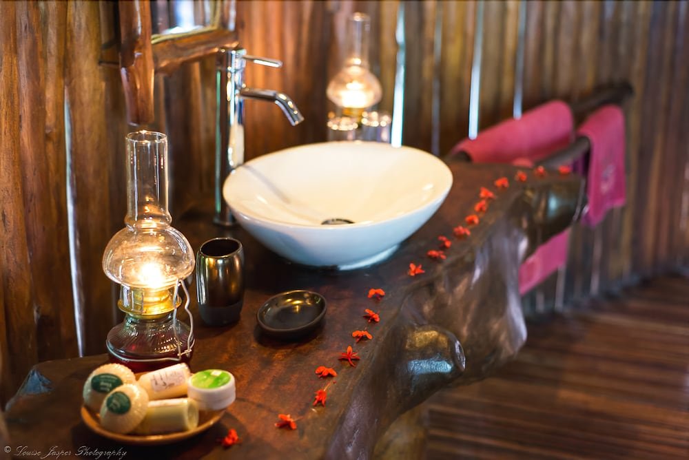 manafiafy beach and rainforest lodge