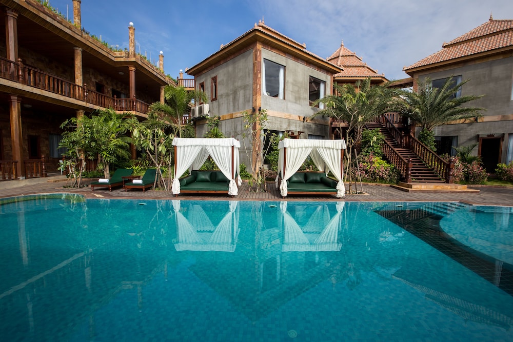 model residence and spa