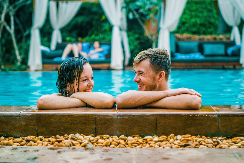 model residence and spa