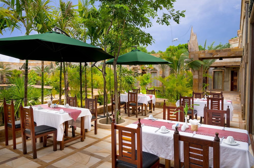 model residence and spa