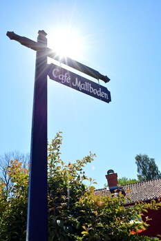 mallboden cafe and vandrarhem