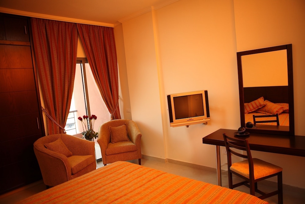 garden city residence