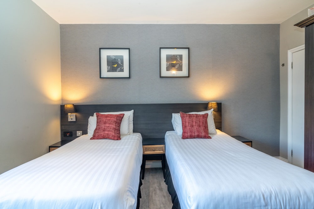 croft court hotel
