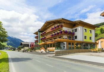 saalbach hinterglemm