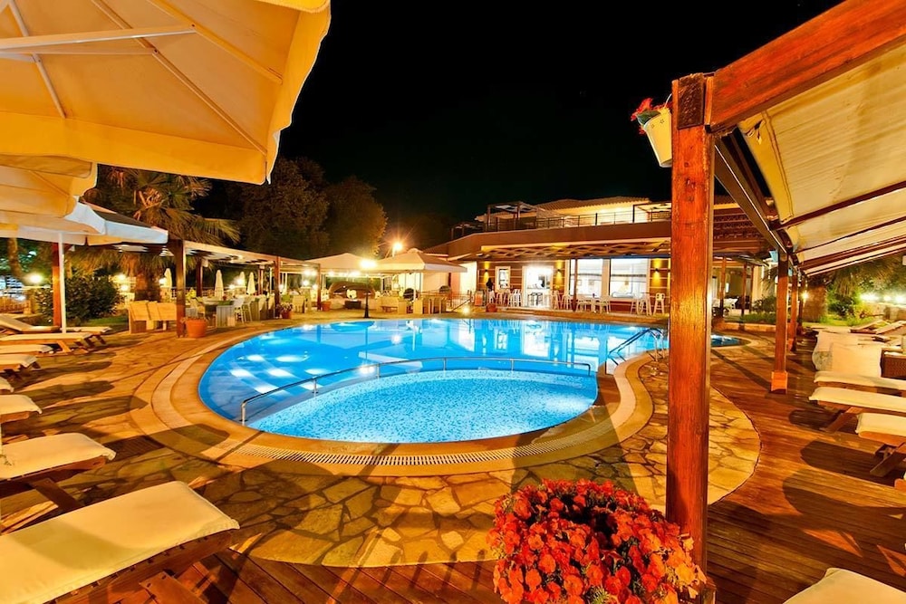 riviera perdika hotel