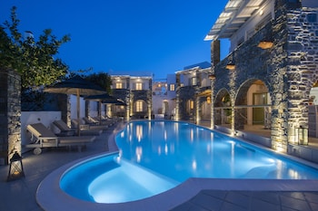 zefi hotel and suites