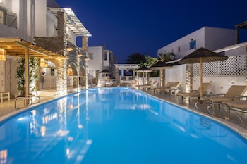 zefi hotel and suites