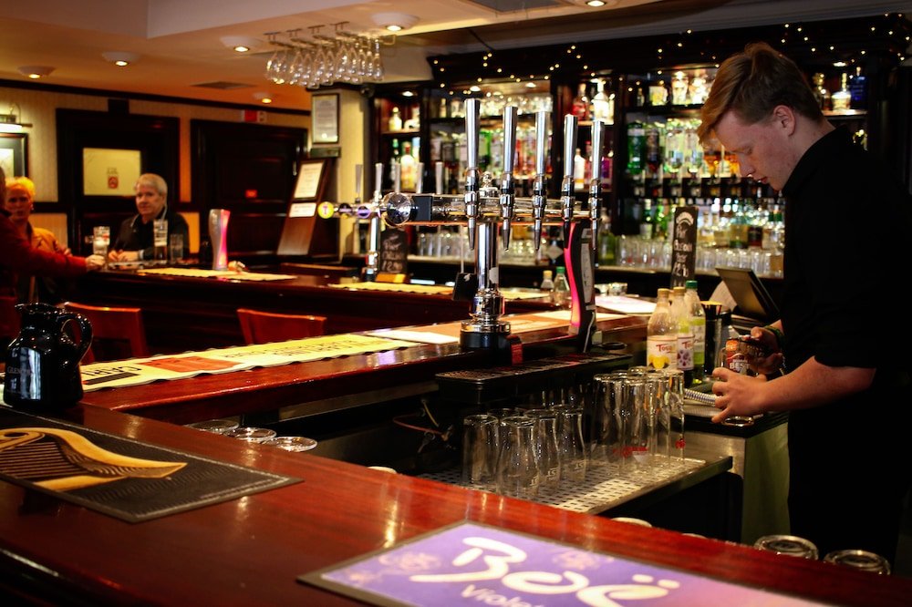 Waterhouse Inn,Balloch>>Alexandria,4 star