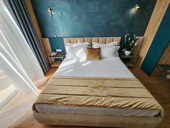 hotel gold