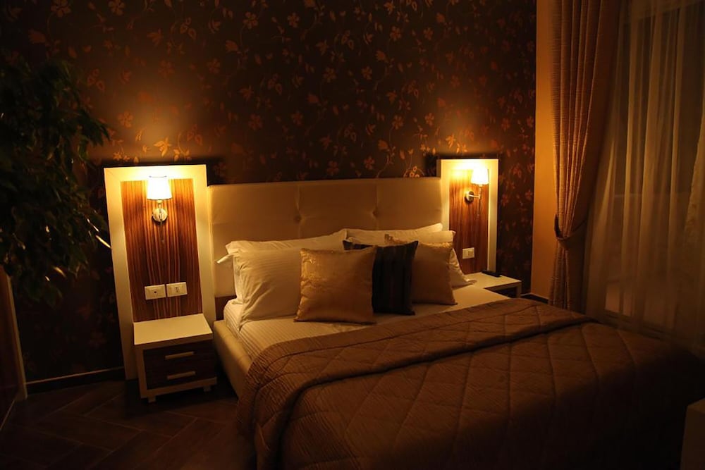hotel gold