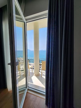 hotel gold