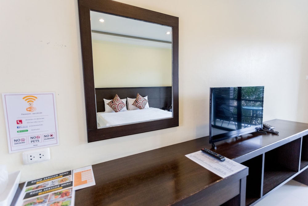 baan phor phan hotel