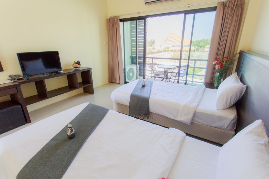 baan phor phan hotel