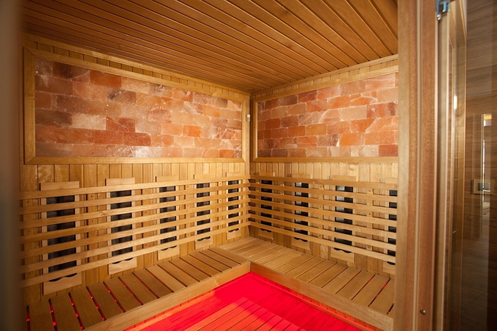 amira boutique hotel