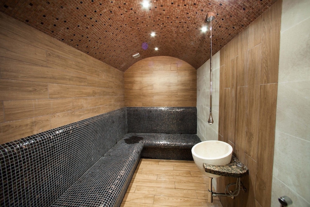 amira boutique hotel