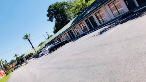 Relax Inn,Savannah>>Chatham County,2 star