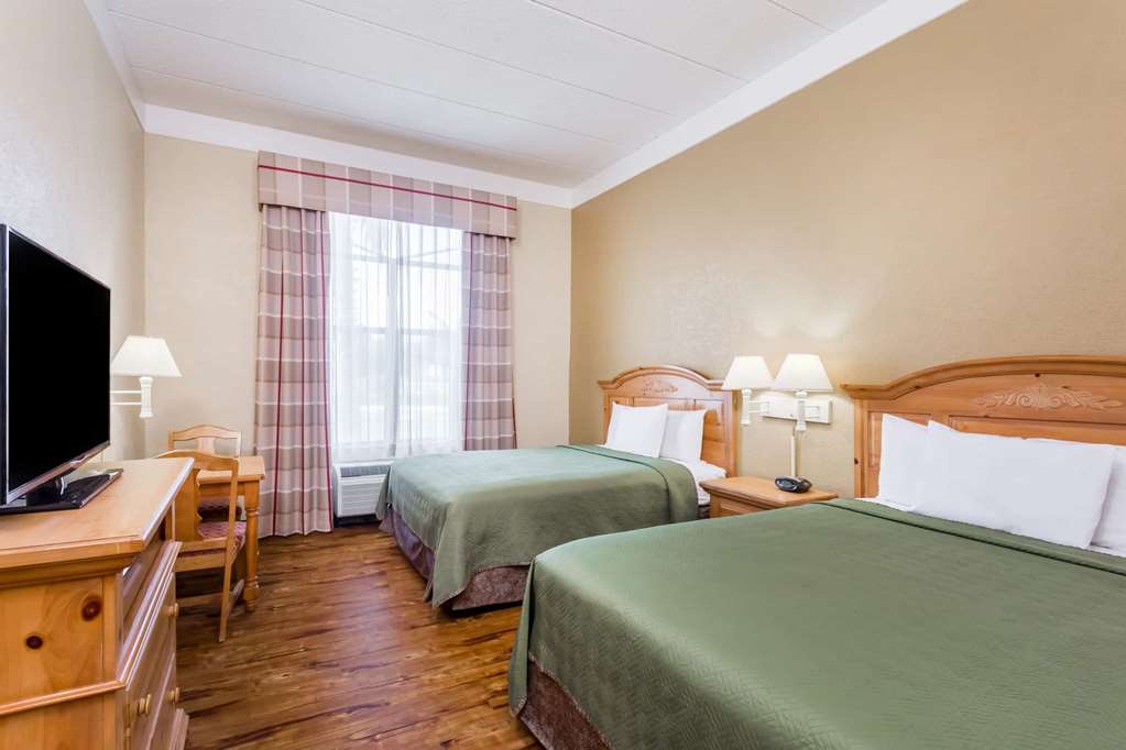 wingate by wyndham savannah gateway
