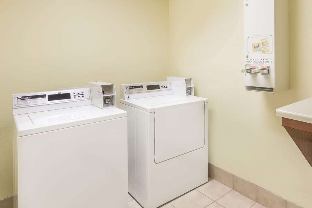 wingate by wyndham savannah gateway