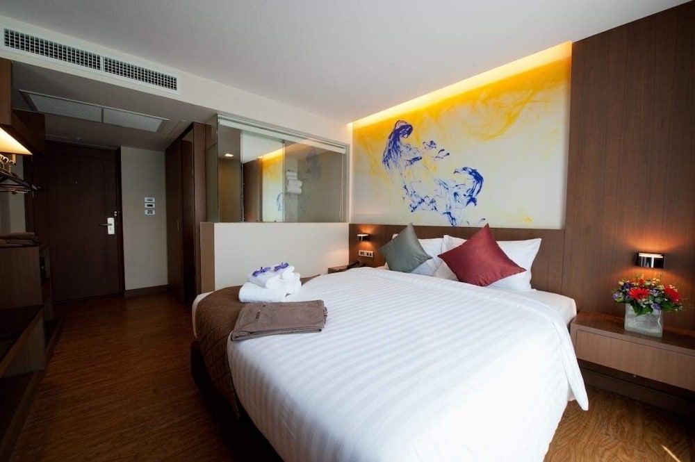 41 suite bangkok