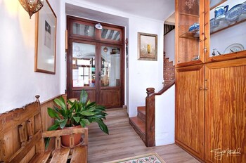 La Seguiriya,Caleta De Velez>>Alhama De Granada,4 star