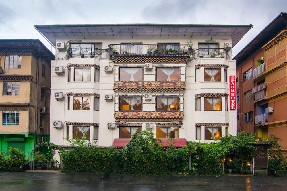 Park Hotel Bhutan,Near Bhutan Gate,4 star