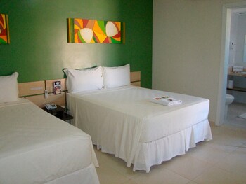 hotel rosa da ilha guaruja perto do mar