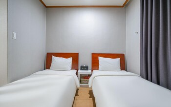donghae lisa hotel