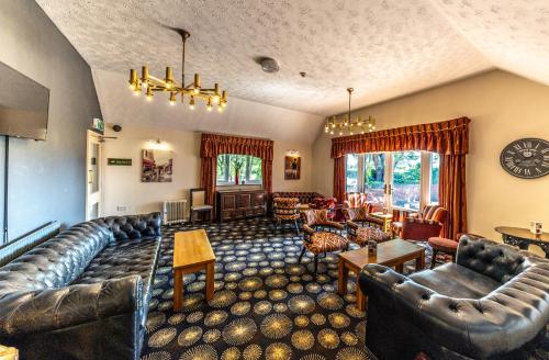 the boars head hotel