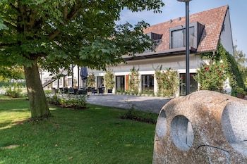 yard resort