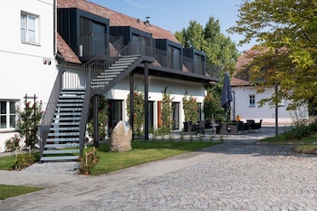 Yard Resort,Podebrady>>Lysa Nad Labem,4 star