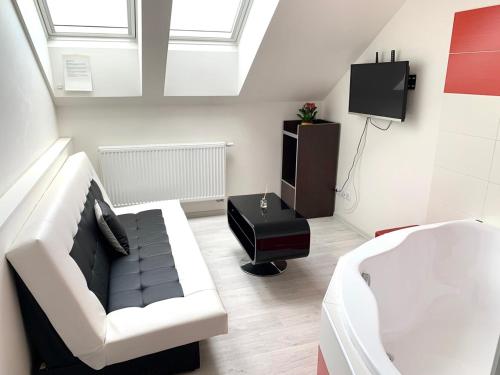 Hotel Stará Pošta,Prague>>Lysolaje,3 star