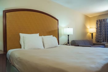 serena inn