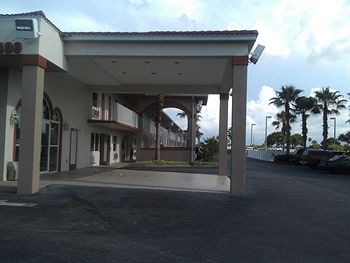 Serena Inn,Davenport>>Clermont,2 star
