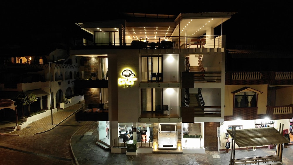 galapagos sunset hotel