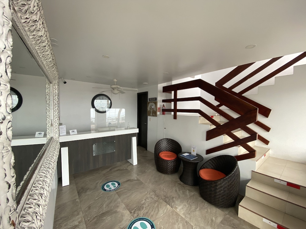 galapagos sunset hotel