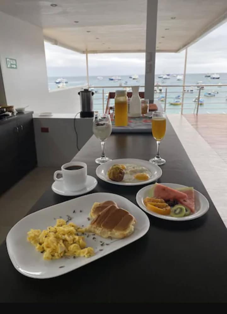 galapagos sunset hotel