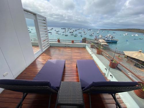 galapagos sunset hotel