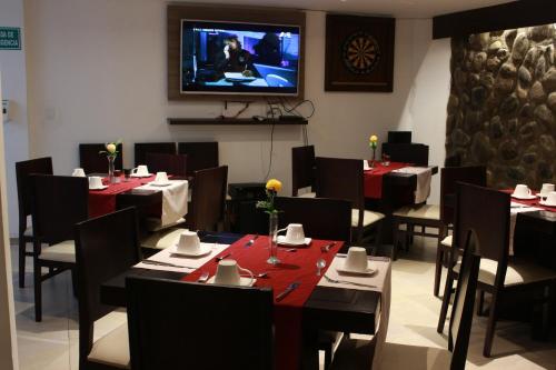 hotel santiago de compostella suites