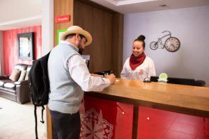 hotel santiago de compostella suites
