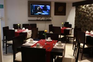hotel santiago de compostella suites